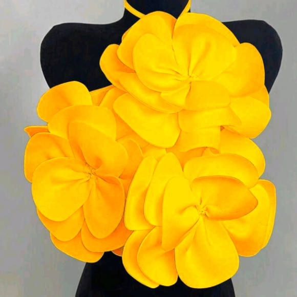 Women Tie-Up Halter Neck Tight Fit Sleeveless Top With White Floral Decor - Picture 1 of 5